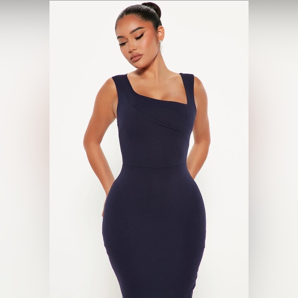 Fashion Nova, All Fax midi dress, S - Picture 2 of 5